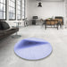 Round Patterned Blue Rug in a Office, pat3779blu