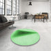 Round Patterned Jade Green Rug in a Office, pat3779grn