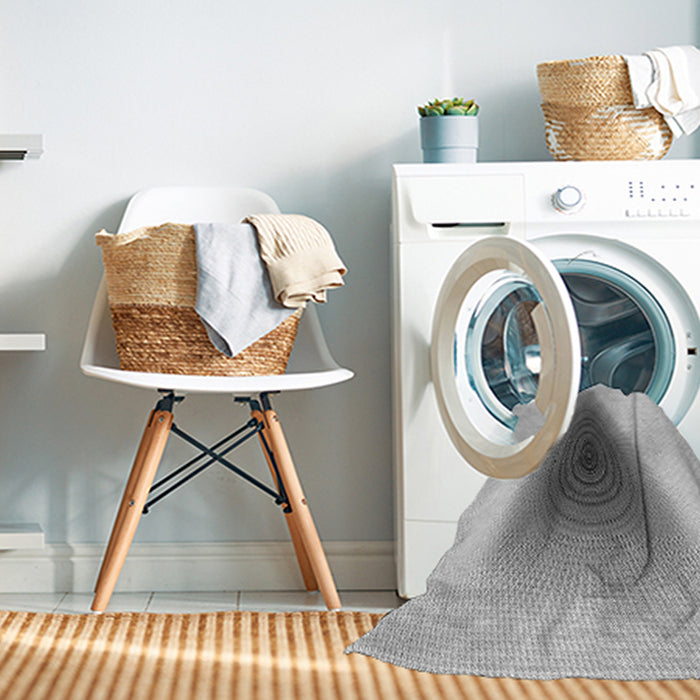 Machine Washable Transitional Gunmetal Gray Rug in a Washing Machine, wshpat3779gry