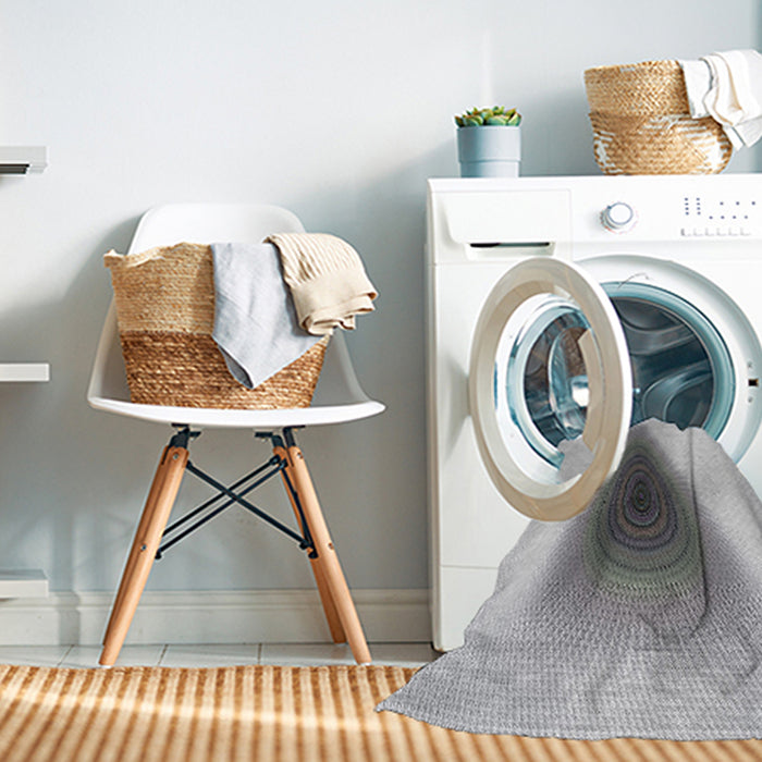 Machine Washable Transitional Platinum Gray Rug in a Washing Machine, wshpat3779