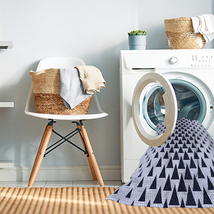 Machine Washable Transitional Lavender Blue Rug in a Washing Machine, wshpat3799blu