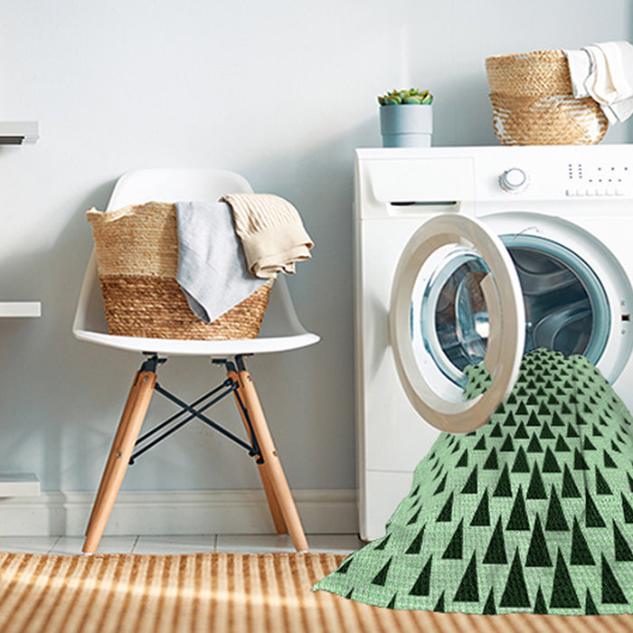 Machine Washable Transitional Mint Green Rug in a Washing Machine, wshpat3799grn