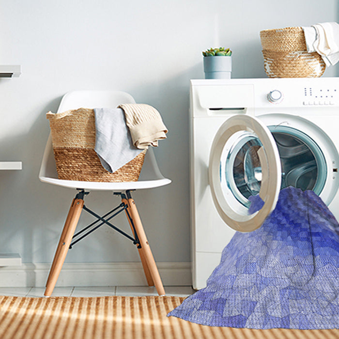 Machine Washable Transitional Sky Blue Rug in a Washing Machine, wshpat3808blu