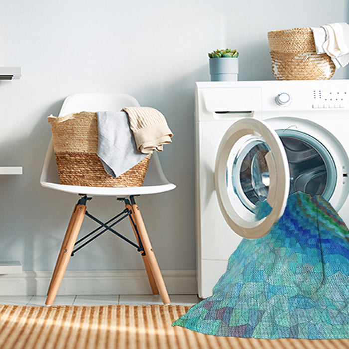 Machine Washable Transitional Blue Rug in a Washing Machine, wshpat3808lblu