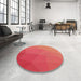 Round Patterned Red Rug in a Office, pat3827org