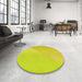 Round Patterned Green Rug in a Office, pat3831yw