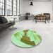 Round Patterned Green Rug in a Office, pat3833grn