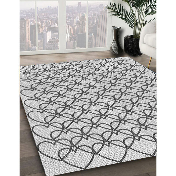 Patterned Platinum Gray Rug in Family Room, pat3834gry