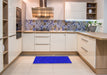 Machine Washable Transitional Blue Rug in a Kitchen, wshpat3836