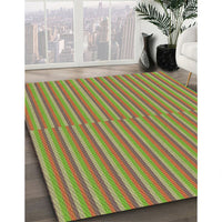 Patterned Pistachio Green Rug, pat3839brn