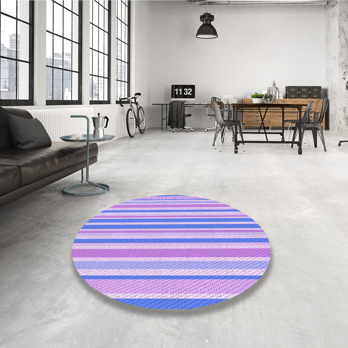 Round Patterned Purple Rug in a Office, pat3840pur