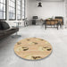 Round Patterned Bronze Brown Rug in a Office, pat3843brn