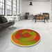 Round Patterned Red Rug in a Office, pat3852yw