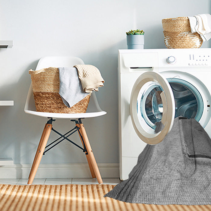 Machine Washable Transitional Cloud Gray Rug in a Washing Machine, wshpat3856gry