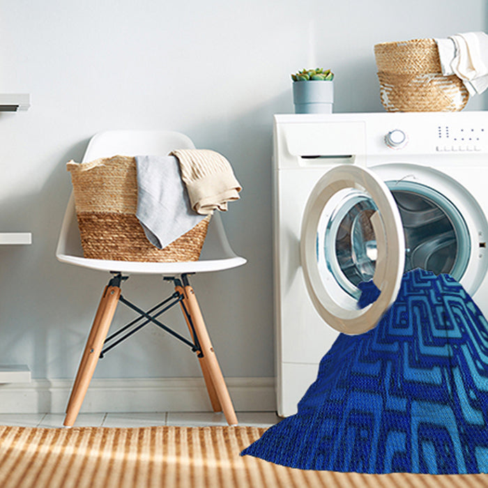 Machine Washable Transitional Neon Blue Rug in a Washing Machine, wshpat3866lblu