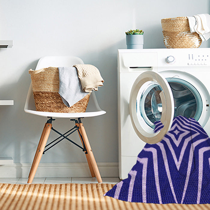 Machine Washable Transitional Bright Lilac Purple Rug in a Washing Machine, wshpat3870pur