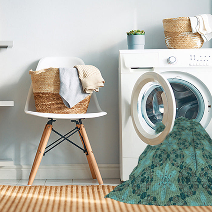 Machine Washable Transitional Deep-Sea Green Rug in a Washing Machine, wshpat3882lblu