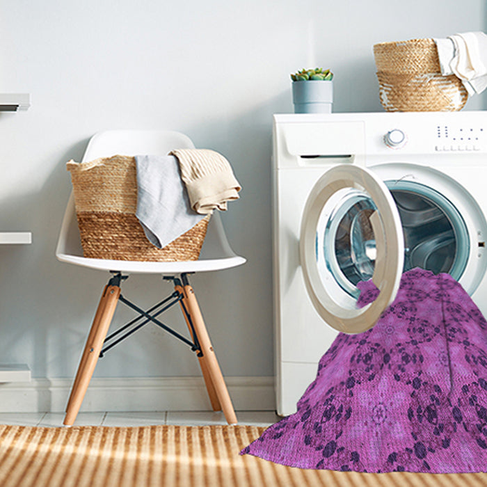 Machine Washable Transitional Magenta Pink Rug in a Washing Machine, wshpat3882pur