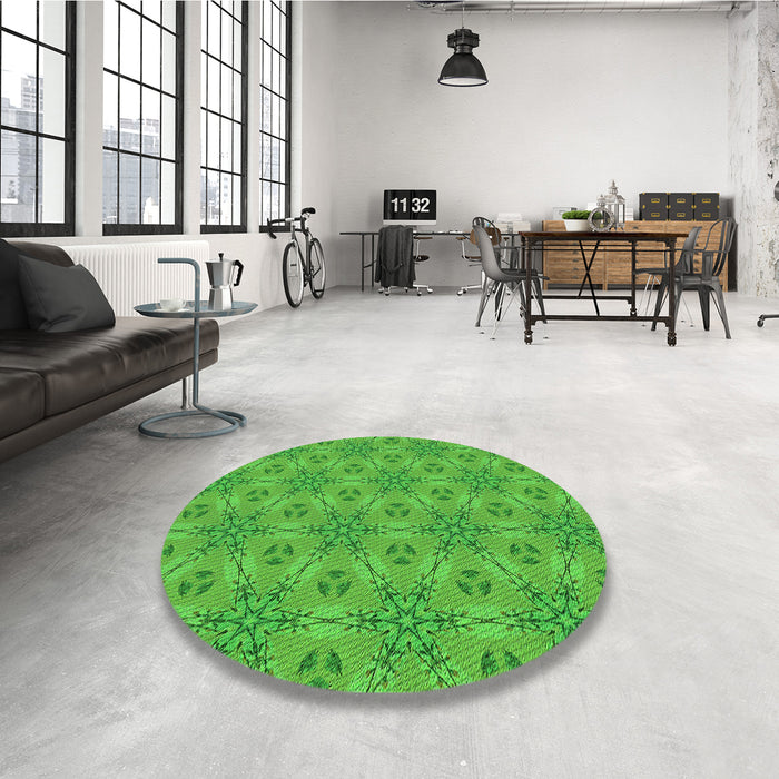 Round Patterned Lime Green Rug in a Office, pat3884grn