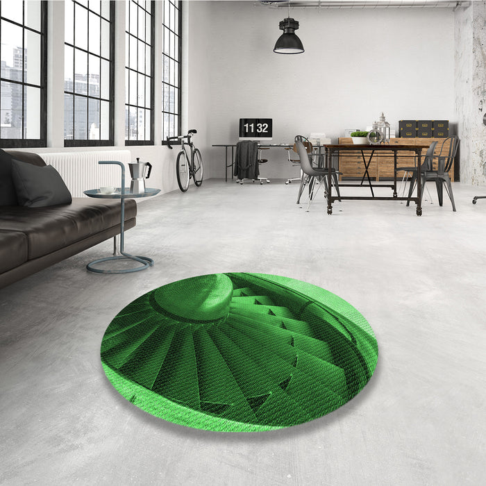 Round Patterned Deep Emerald Green Rug in a Office, pat389grn