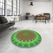 Round Patterned Oak Brown Rug in a Office, pat3894grn