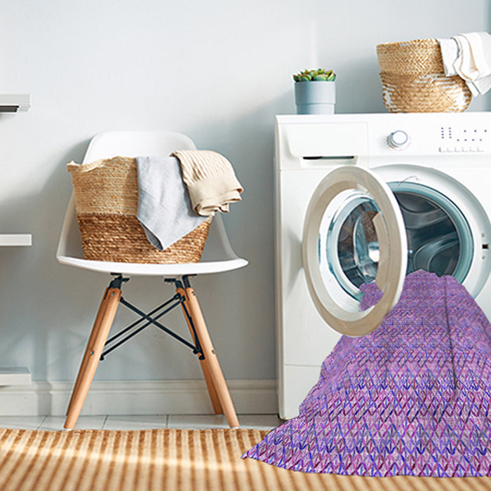 Machine Washable Transitional Mauve Purple Rug in a Washing Machine, wshpat3898pur