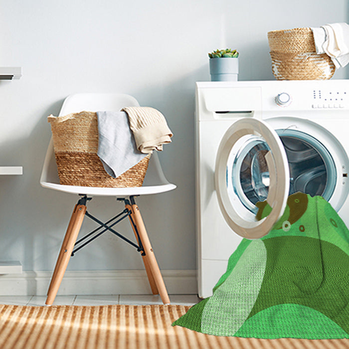 Machine Washable Transitional Neon Green Rug in a Washing Machine, wshpat3899grn