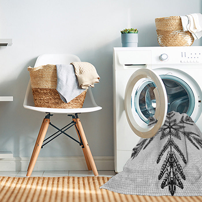 Machine Washable Transitional White Smoke Rug in a Washing Machine, wshpat38