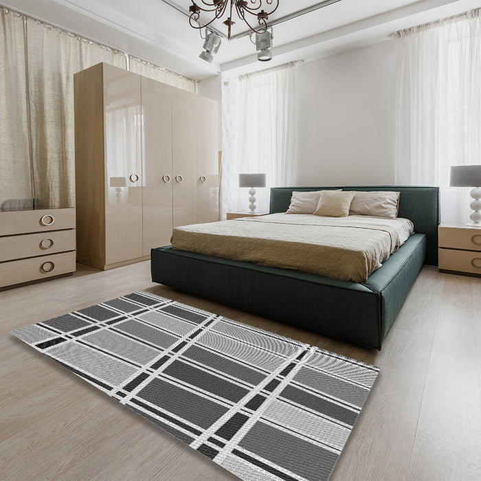 Patterned Silver Gray Rug in a Bedroom, pat39gry