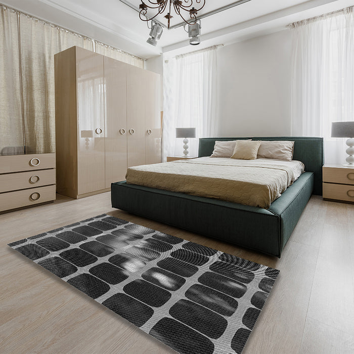 Patterned Platinum Gray Rug in a Bedroom, pat390gry