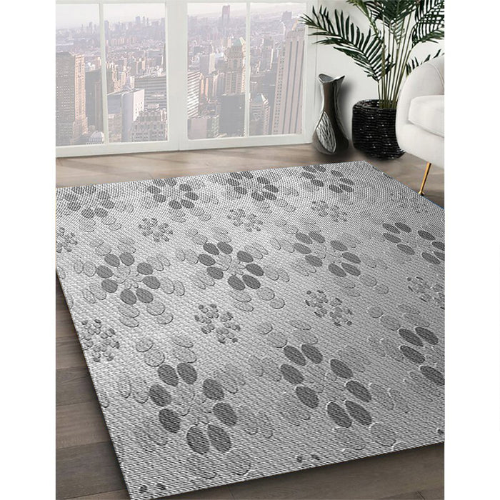 Patterned Gray Rug in Family Room, pat3903gry