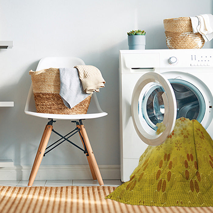 Machine Washable Transitional Bright Gold Yellow Rug in a Washing Machine, wshpat3903yw