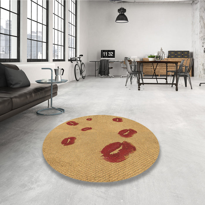 Round Patterned Orange Rug in a Office, pat3907brn