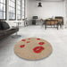 Round Machine Washable Transitional Brown Rug in a Office, wshpat3907