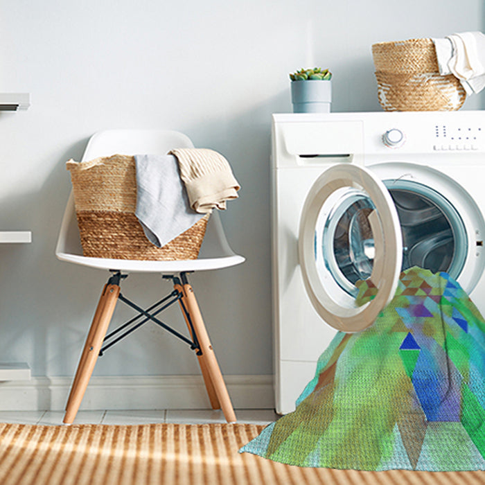 Machine Washable Transitional Green Rug in a Washing Machine, wshpat3914lblu
