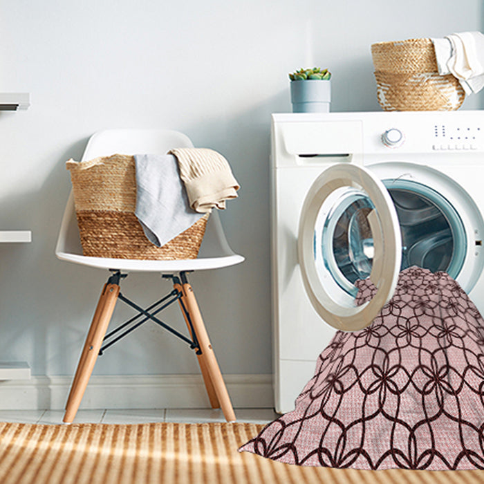 Machine Washable Transitional Light Rose Pink Rug in a Washing Machine, wshpat3918rd