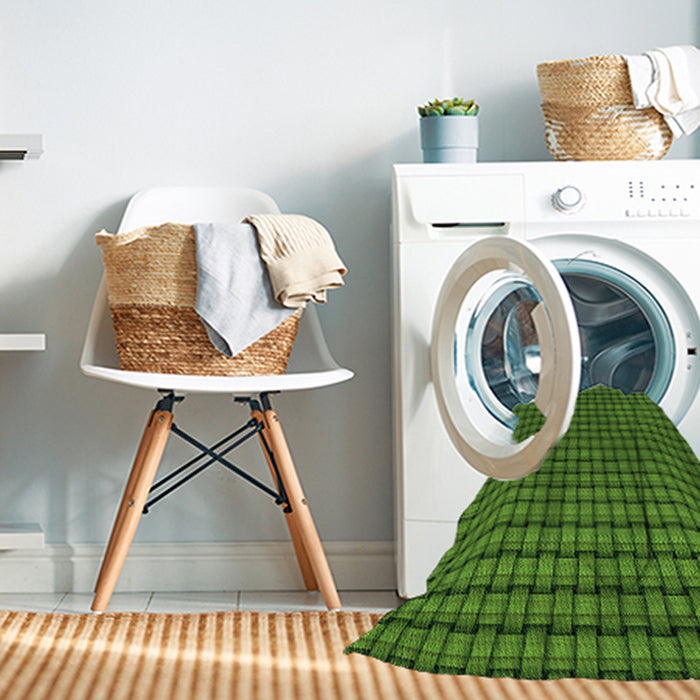 Machine Washable Transitional Deep Emerald Green Rug in a Washing Machine, wshpat3930grn