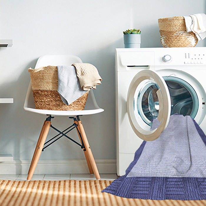 Machine Washable Transitional Blue Rug in a Washing Machine, wshpat3944blu