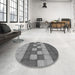 Round Patterned Gray Rug in a Office, pat3946gry