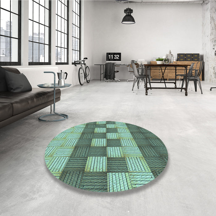 Round Patterned Deep-Sea Green Rug in a Office, pat3946lblu