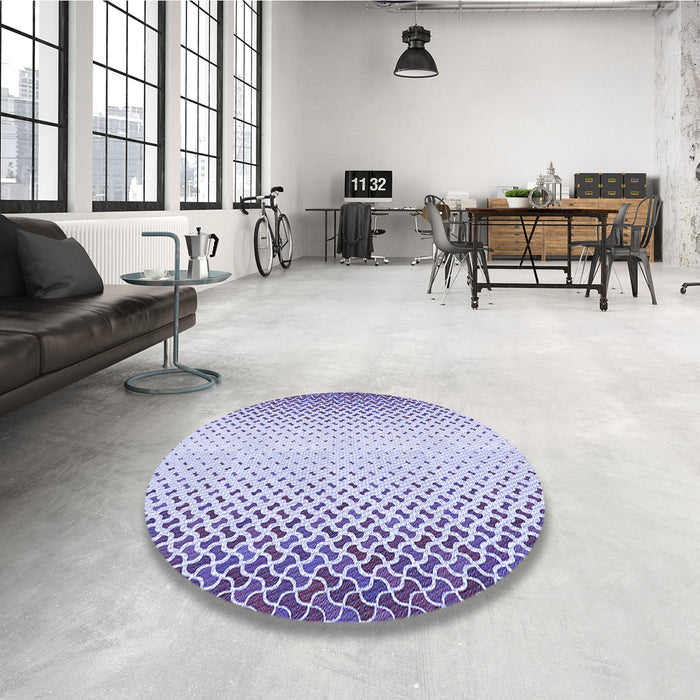 Round Patterned Blue Rug in a Office, pat395blu