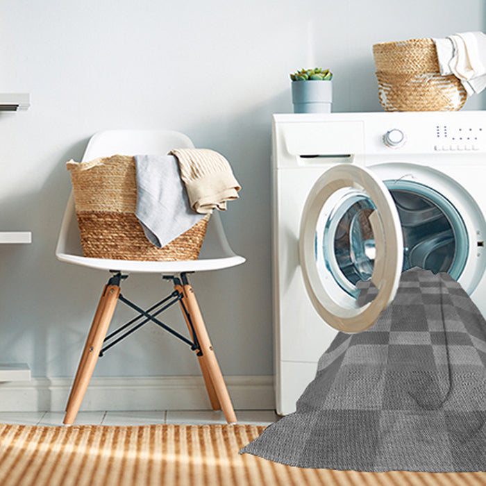 Machine Washable Transitional Smokey Gray Rug in a Washing Machine, wshpat3952gry