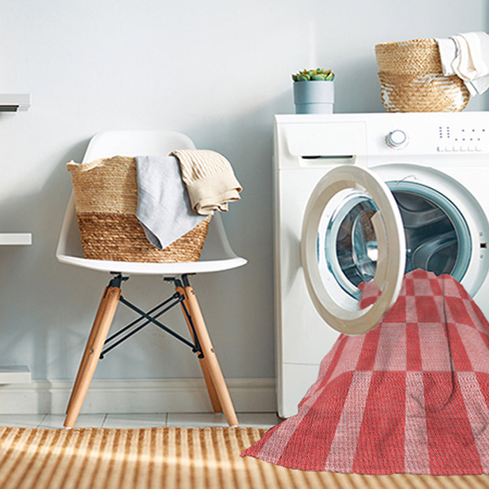 Machine Washable Transitional Light Coral Pink Rug in a Washing Machine, wshpat3953rd