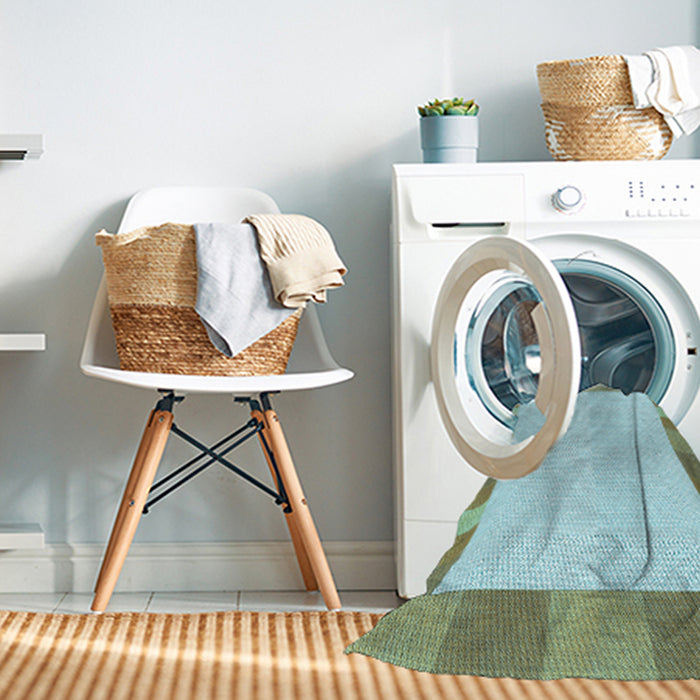 Machine Washable Transitional Green Rug in a Washing Machine, wshpat3954lblu