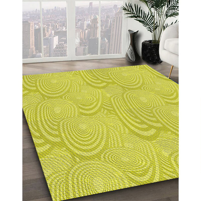 Patterned Yellow Novelty Rug in Family Room, pat3972