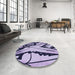 Round Patterned Blue Rug in a Office, pat3973blu