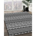 Patterned Mid Gray Novelty Rug in Family Room, pat3977