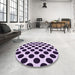 Round Patterned Blossom Pink Rug in a Office, pat398pur