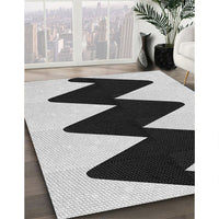 Patterned Platinum Gray Novelty Rug, pat3980