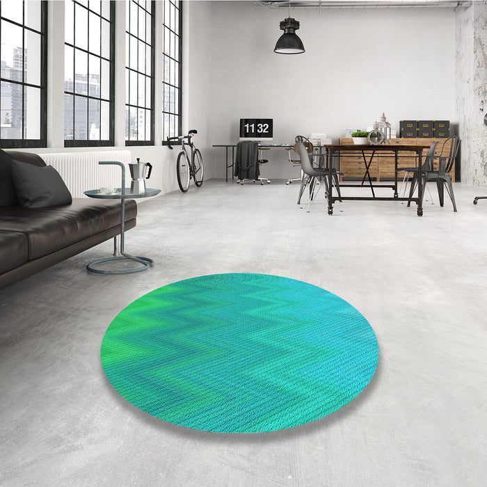 Round Patterned Dark Turquoise Green Rug in a Office, pat3983lblu